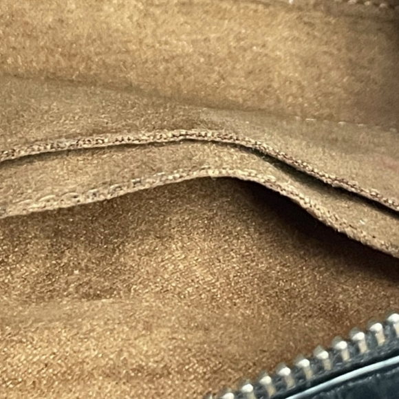 **EUC** COACH Andrea Croc Embossed Mini Carryall - Picture 6 of 10